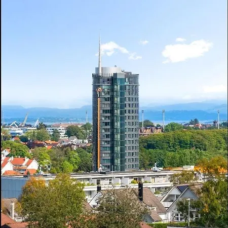 Ons - With Walking Distance To Ons, With Views And Two Terraces